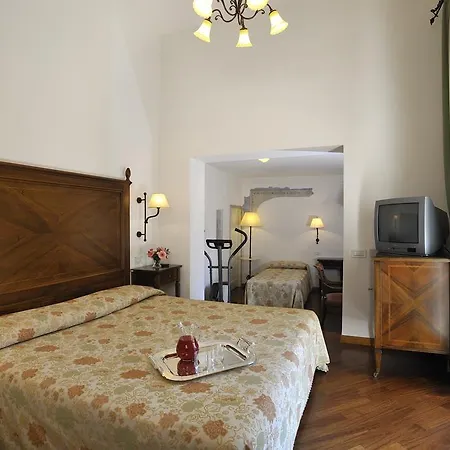 Hotel Fortuna Pérouse Extérieur photo