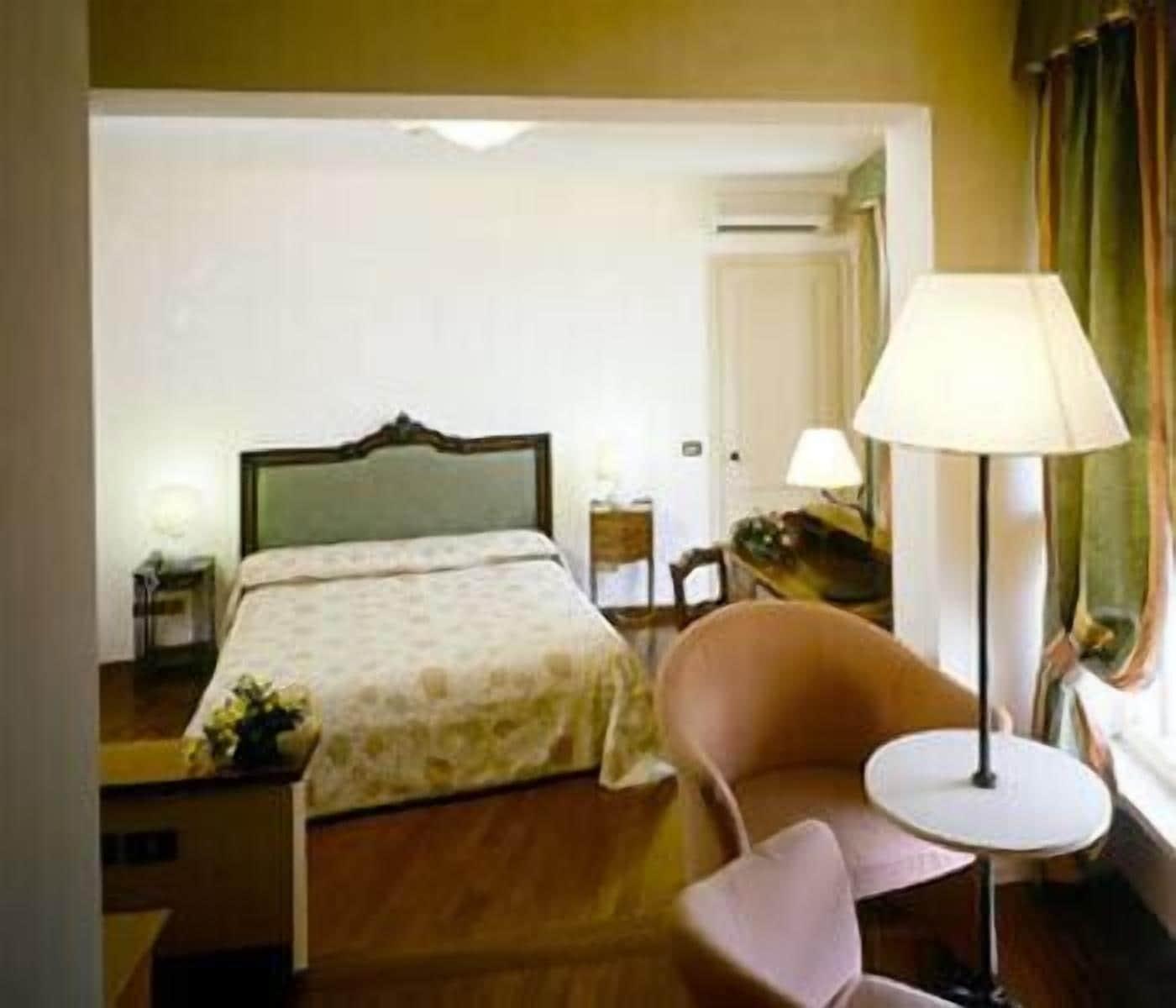 Fortuna Hotel 3*