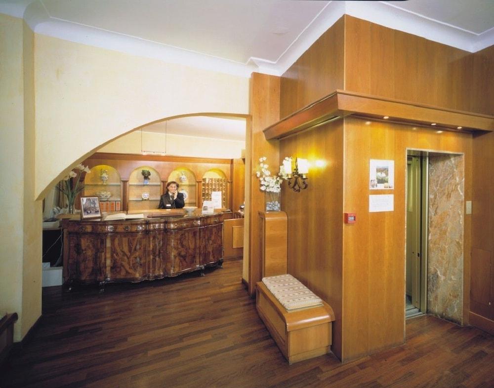 Fortuna Hotel